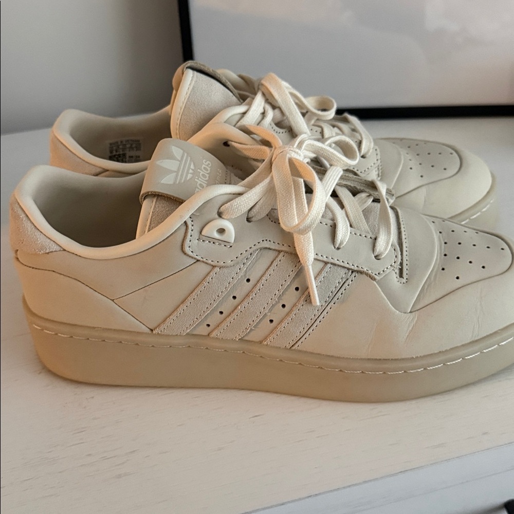 Adidas Women's Originals Rivalry Lux Low Sneakers